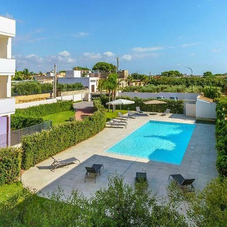 Travini Hotel Residence Марсала Екстер'єр фото
