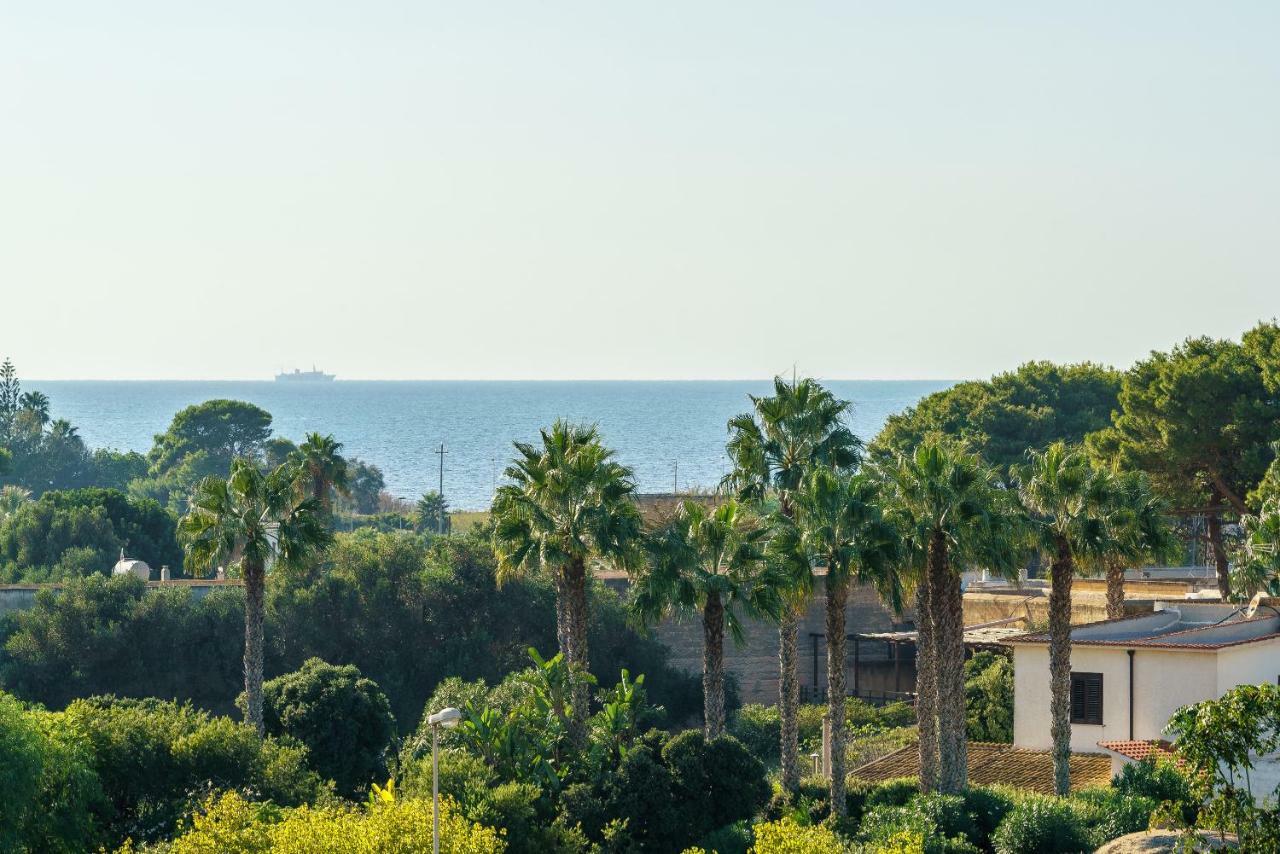 Travini Hotel Residence Марсала Екстер'єр фото