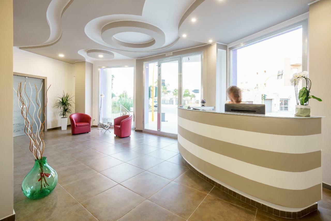 Travini Hotel Residence Марсала Екстер'єр фото