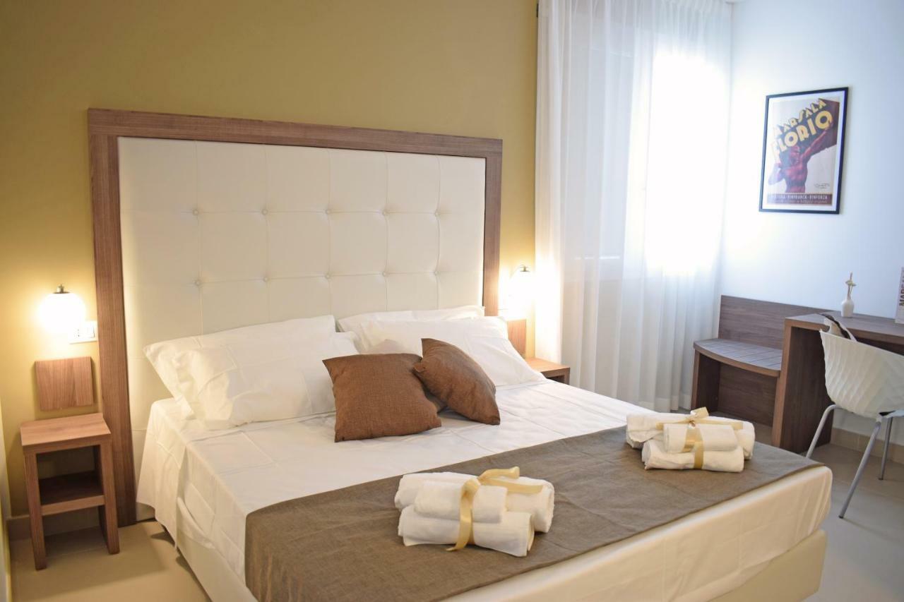 Travini Hotel Residence Марсала Екстер'єр фото