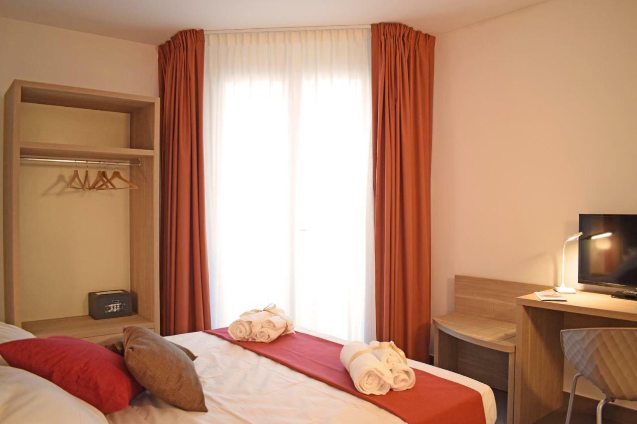 Travini Hotel Residence Марсала Екстер'єр фото