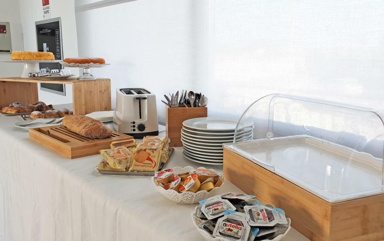 Travini Hotel Residence Марсала Екстер'єр фото