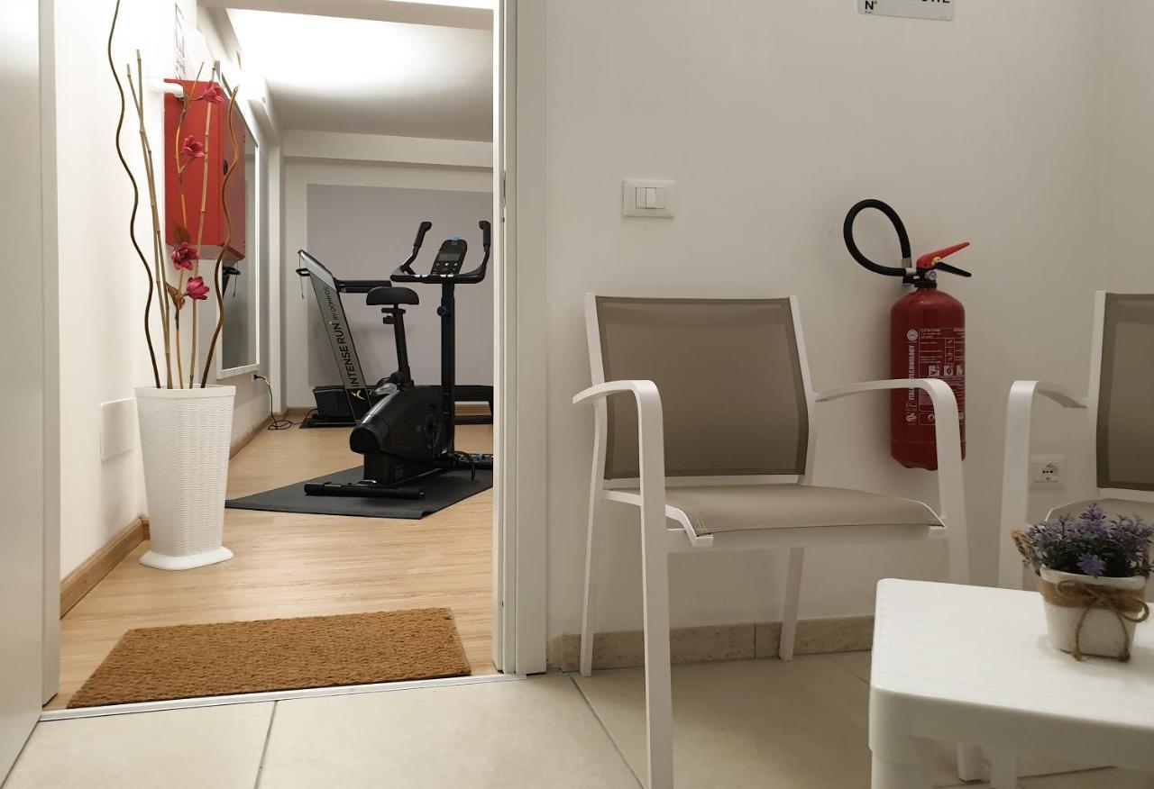 Travini Hotel Residence Марсала Екстер'єр фото